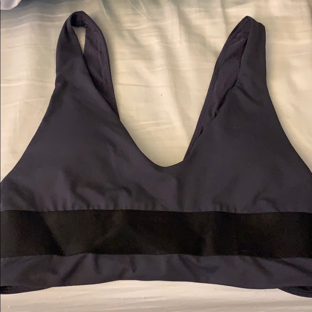 Demi Fabletics Bra